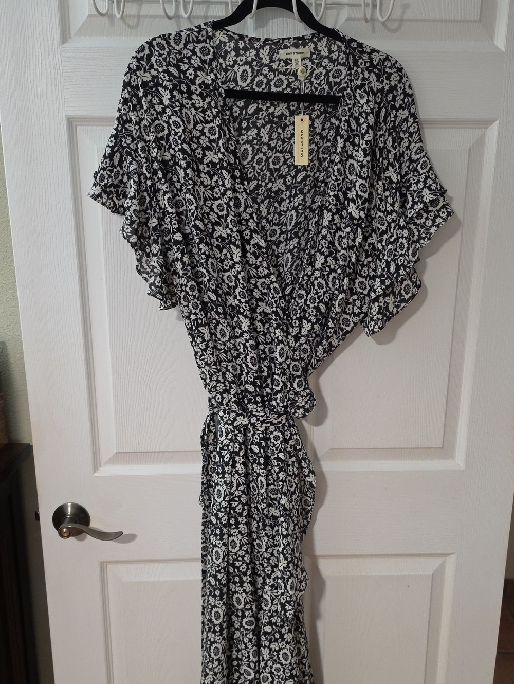 Max Studio Black and White Floral Wrap Dress NWT